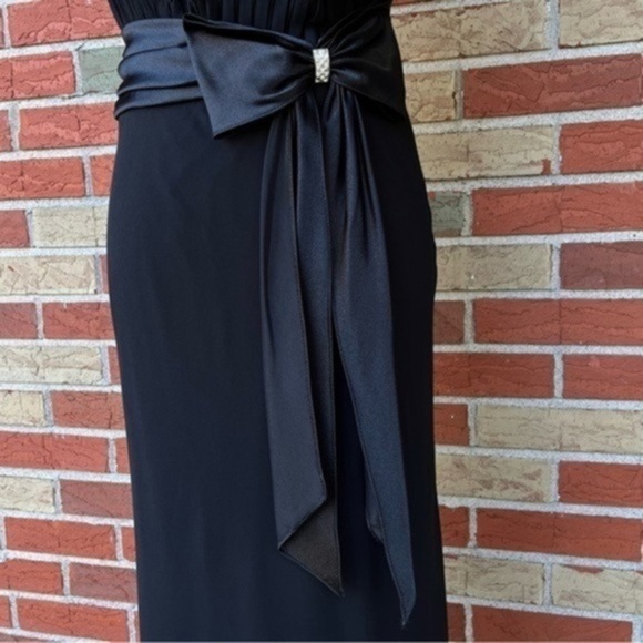 🔥 Vintage Patra Petite Front Bow Sleeveless Black Maxi Dress - Picture 3 of 11